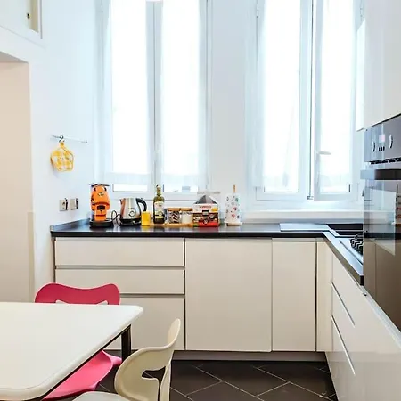 Apartment Super